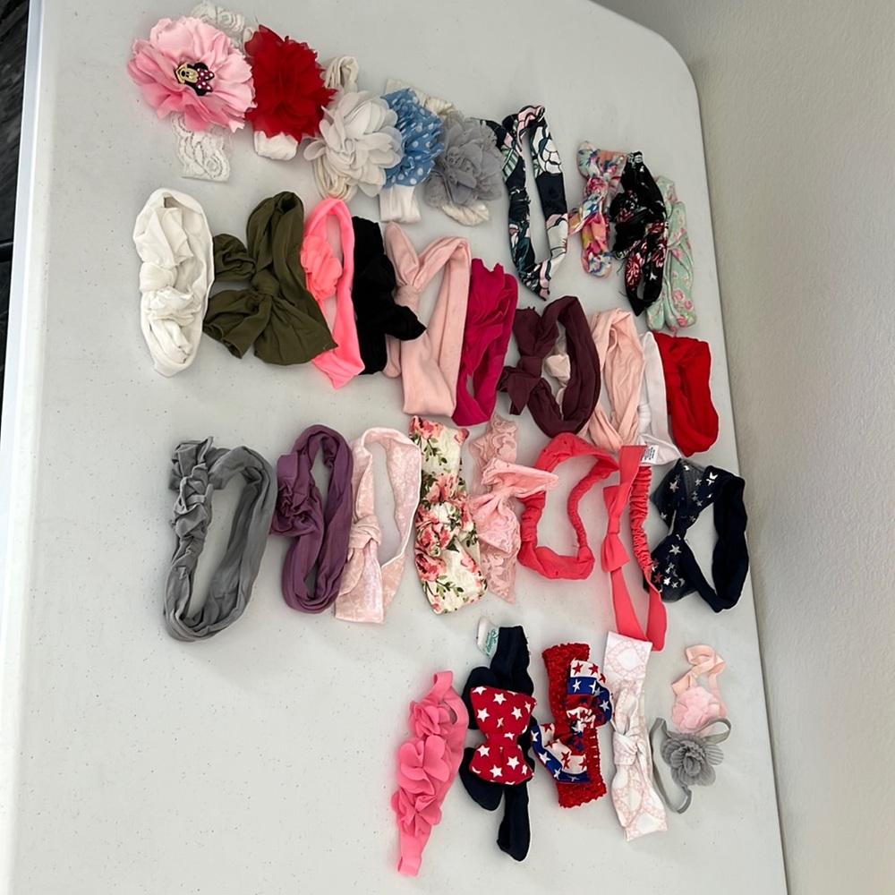 Girl bow set - 33 headbands